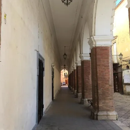 Sant'agata Oda ve Kahvaltı 3*