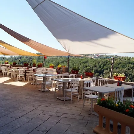 Sant'agata Oda ve Kahvaltı 3*