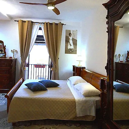 Oda ve Kahvaltı Sant'agata 3*