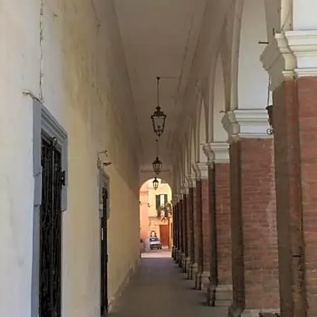 Sant'agata 3*