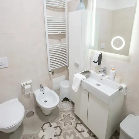 Sant'agata Oda ve Kahvaltı 3*
